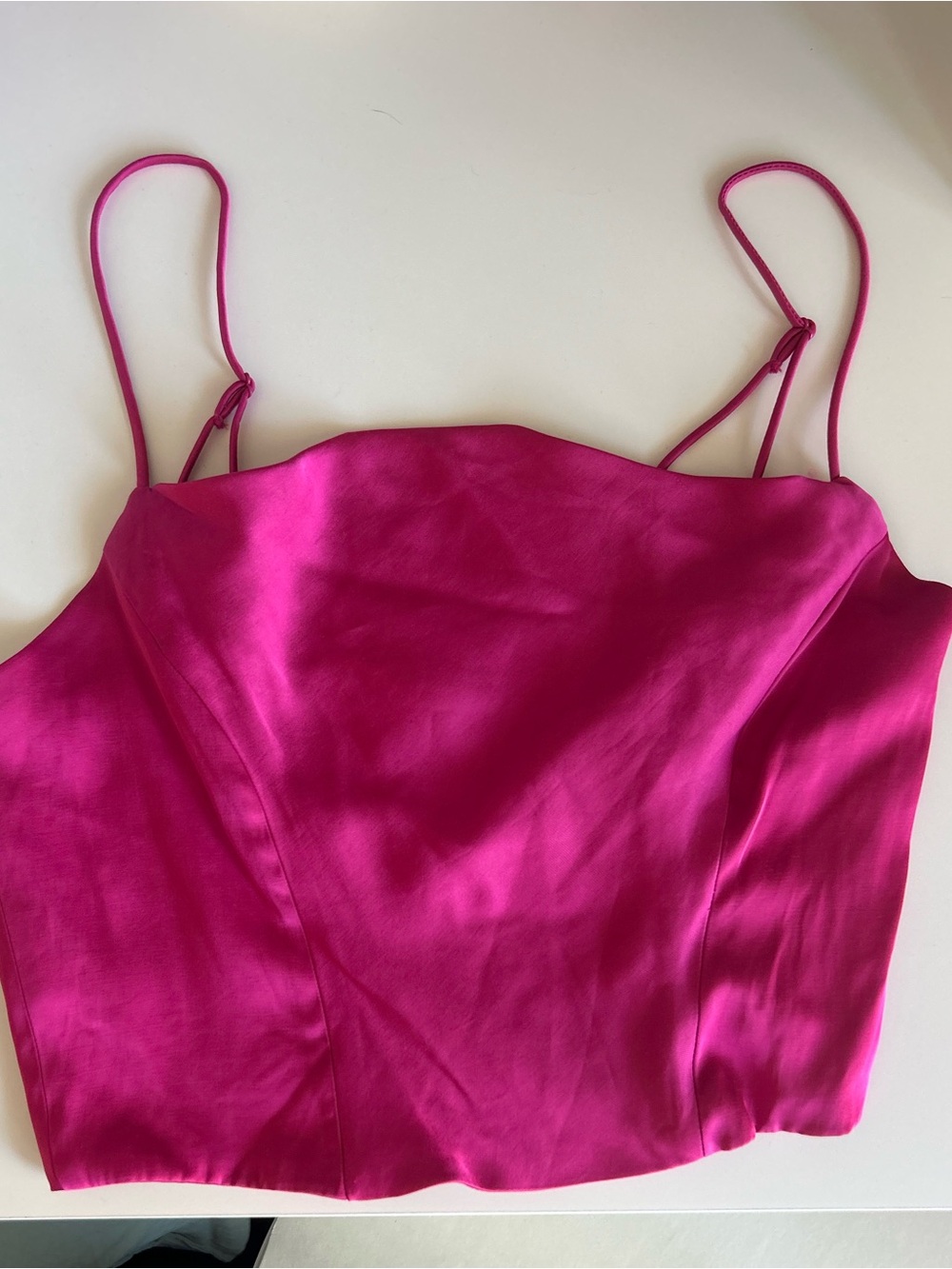 H&M Satin Spaghetti Strap Crop Top in Fuchsia